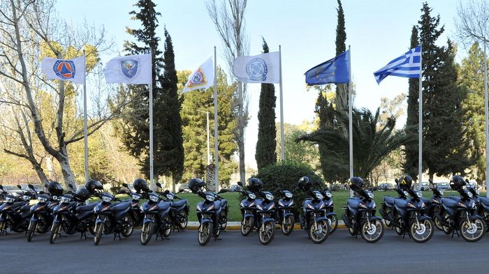 Σαράντα Yamaha Crypton X 135 παρέλαβε η ΕΛ.ΑΣ., δωρεά της εταιρείας «Navios Maritime Holdings Inc».